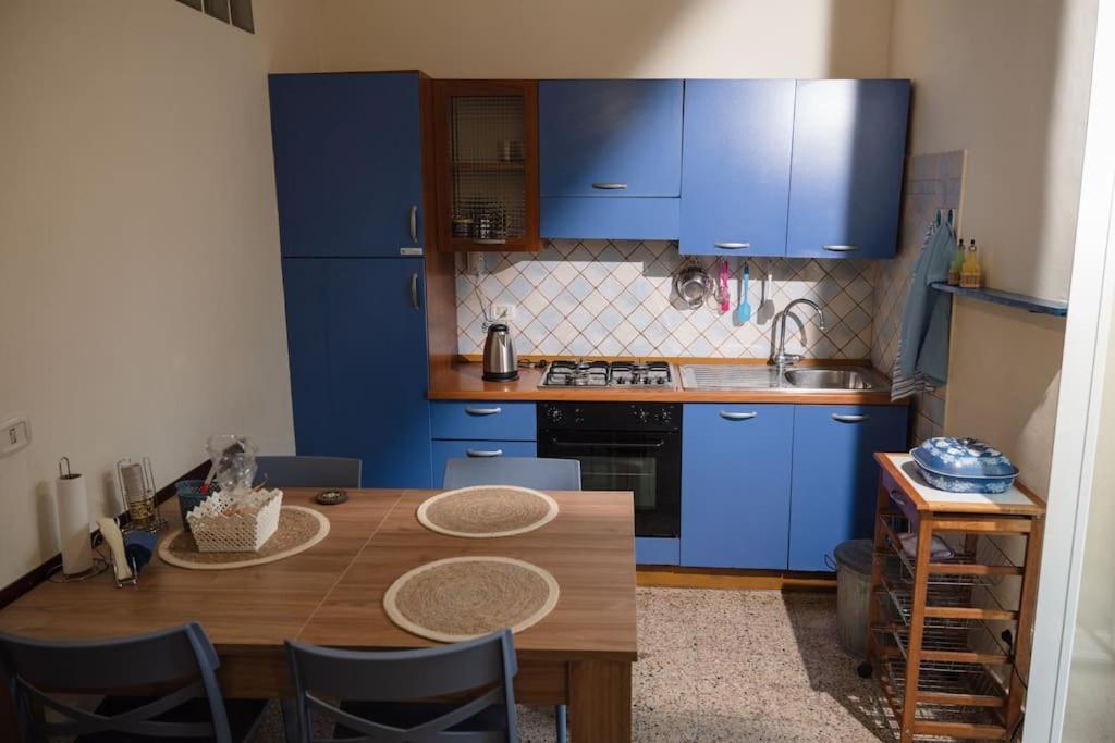 Two-room Apt. Under The Aqueduct's Arch In Pigneto Appartamento Roma